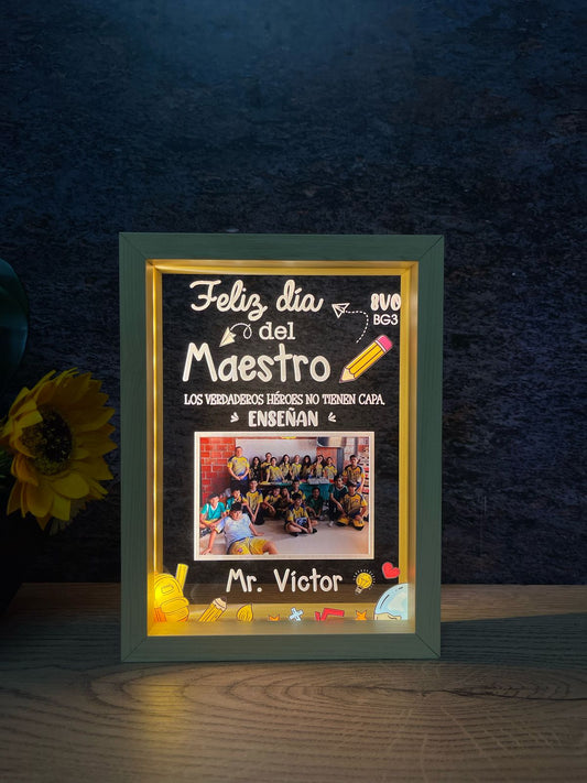 Cuadro Led Vertical | Día del Maestro