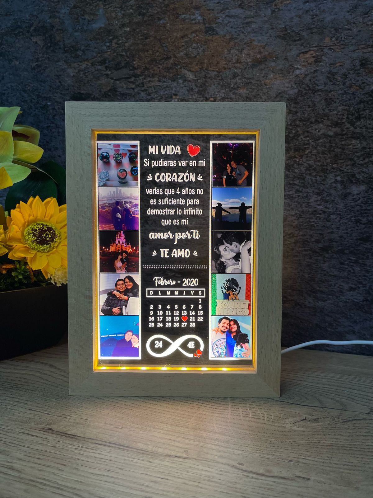 Cuadro Led Vertical | Aniversario